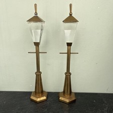 Retro lamp post street lights