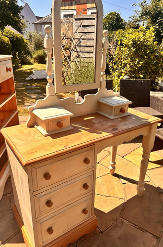 Solid pine painted - , &