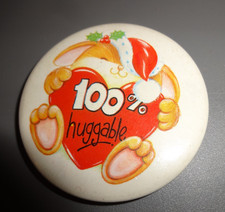 100% Huggable Xmas Vintage Pin Button Badge