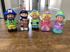 Lot of 5 ELC Happyland Figures