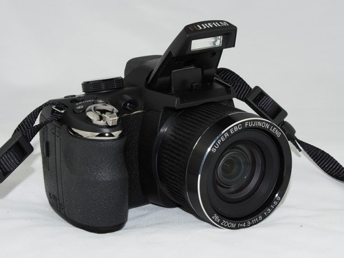 Fujifilm finepix s3300 - fujifilm,