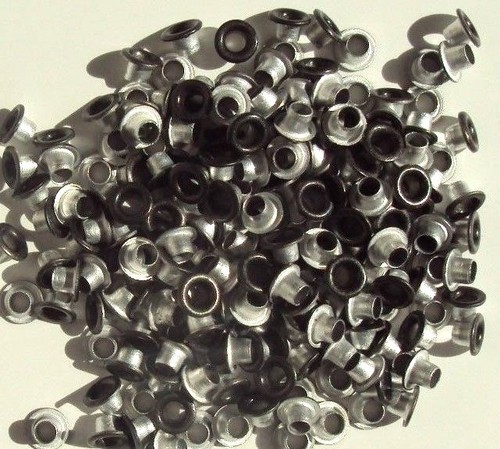 Round brushed silver - round,