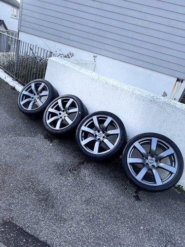 Genuine nissan skyline r35 - 20",