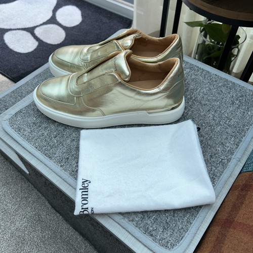 Russell bromley gold - &, rush