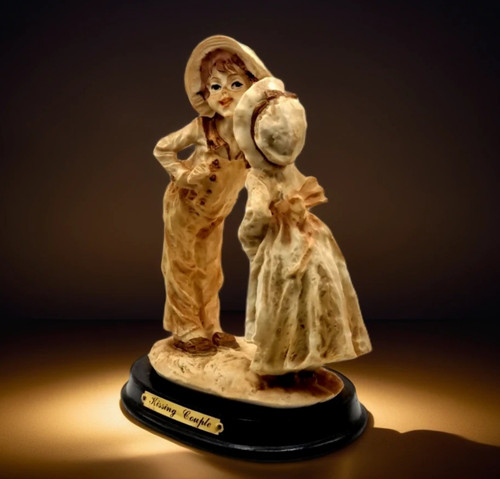 Giuseppe armani kissing couple - kissing,