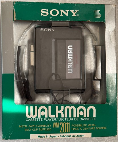 Sony 2011 walkman cassette - walkman,