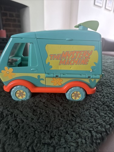 Scooby doo the mystery machine - scooby,