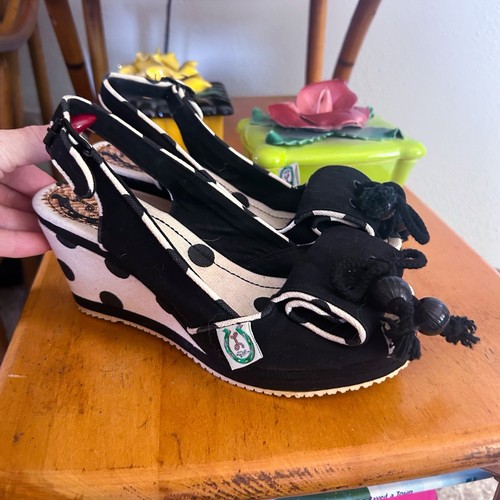 Retro 1940s style shoes - style, |