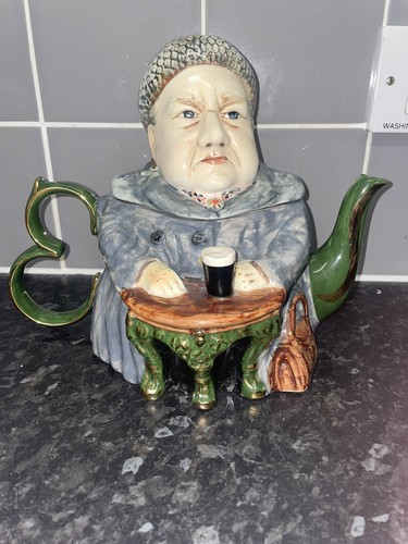 Ena sharples coronation street - sharples,