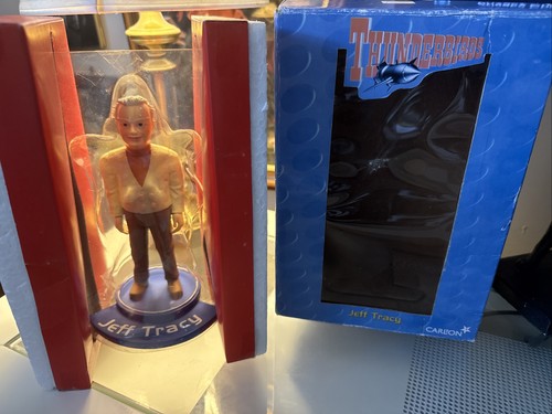 Thunderbirds jeff tracy - thunderbirds,