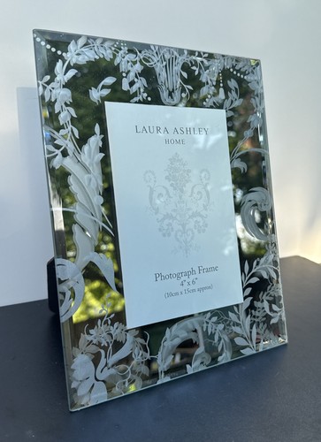 Laura ashley mirror - laura,