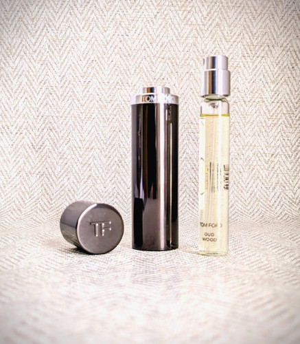 Tom ford oud wood 10ml - tom,