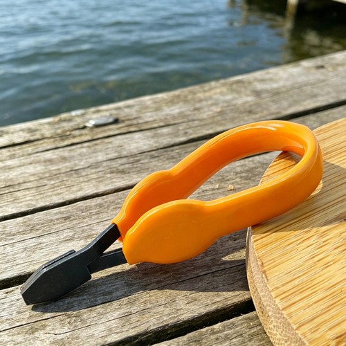 Hackle fly tying tool - fly,