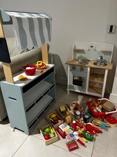 GLTC Wooden play Kitchen &