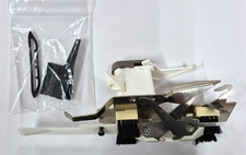 KNITTING MACHINE SINGER