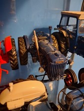 Universal Hobbies Fordson