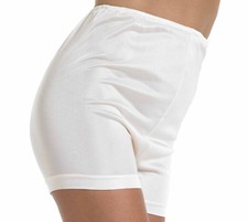 WALKER REID DIRECTOIRE PLAIN, SMOOTH PANTEE, WR 9372 IN PEACH OR WHITE,