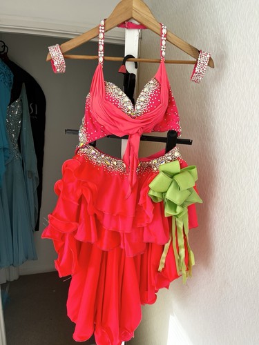 Bright coral latin competition - coral,