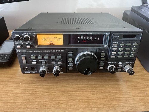 Icom r71e mf hf - mf,,