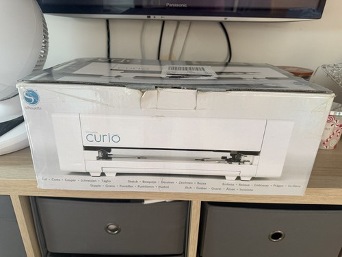 Silhouette curio craft - curio, machine