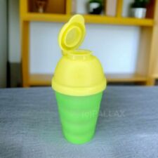 TUPPERWARE J21 YOUNG WAVE SHAKER 330ML GREEN YELLOW MIXING CUP SHAKER