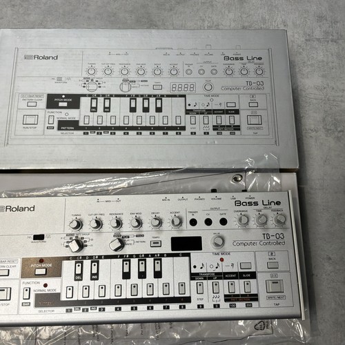 Roland boutique bass - roland, tb-03
