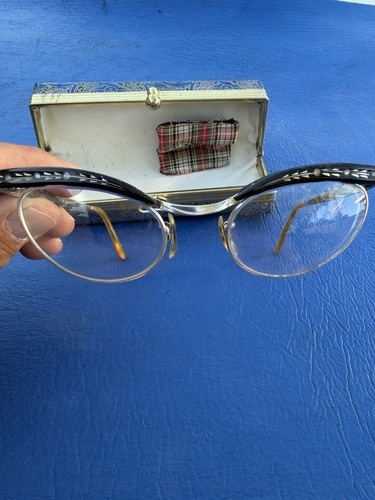 Vintage american optical cat - american,
