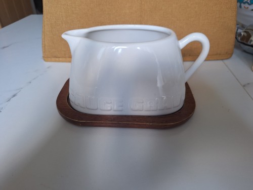 Cream gravy boat - cream,
