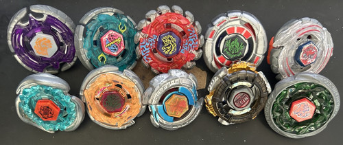 Beyblade metal fight takara - 10,