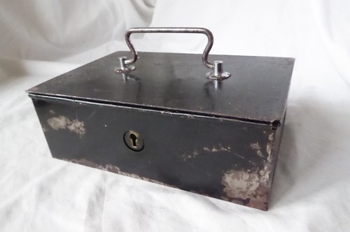 Vintage sturdy metal - vintage,