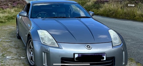 Nissan 350z stripes bonnet - stripes,
