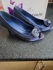 LUNAR by ELEGANCE shoes