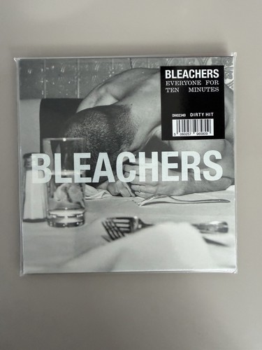 Bleachers everyone for ten - bleachers:,