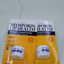 3 Neosporin Lip Health