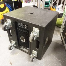 USED Turbosound Milan M15B