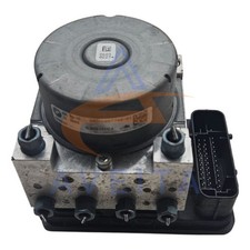 BMW 3 Series F30 15-18 ABS Pump Modulator ECU Control Unit 6887741