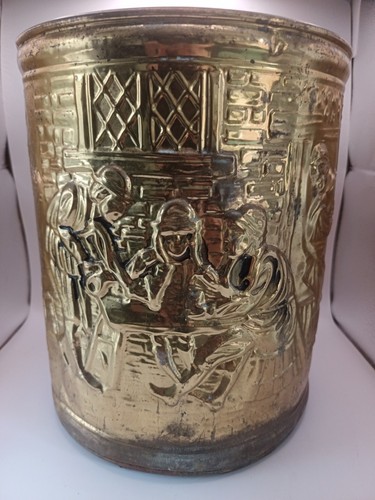 Vintage brass bin - brass, embossed