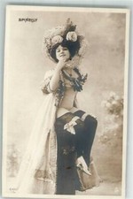 39627940 - Elise Fournier aka