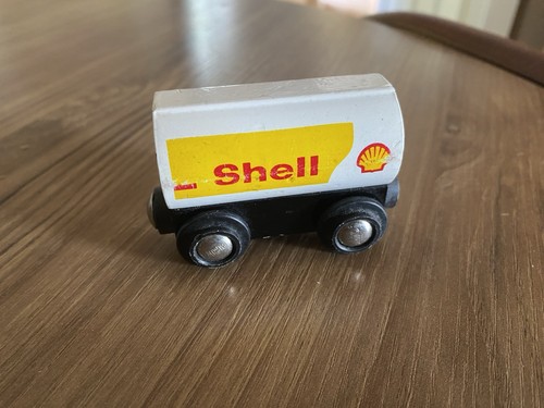 Wooden brio shell tanker - brio,