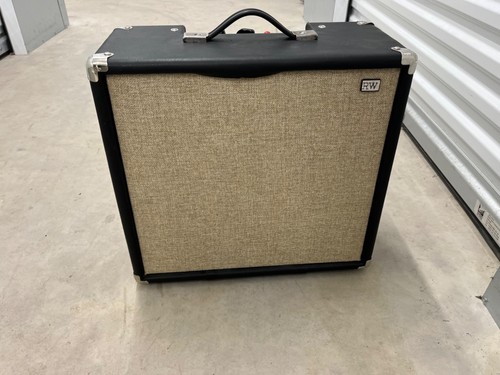 Watt valve guitar amplifier - watt,