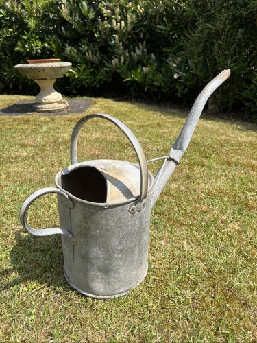 Vintage galvanised watering - galvanised,