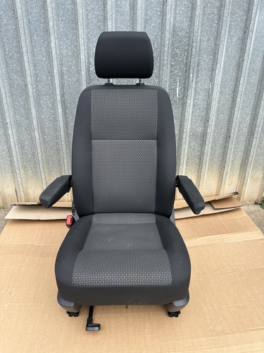 Heated captains seat - t6.1,