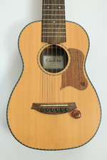 Cordoba Mini R guitar solid