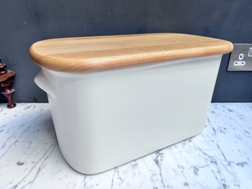 Nigella lawson ceramic - lawson, bread