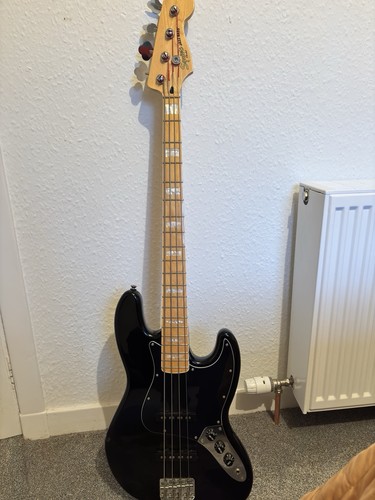Squire fender black jazz - squire,