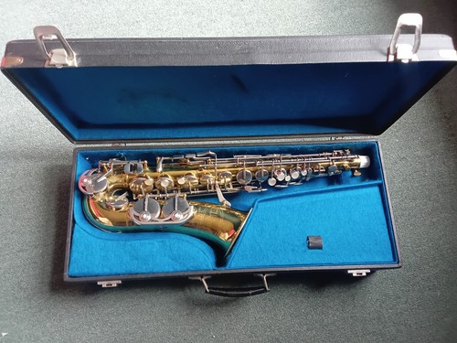 Elkhart alto saxophone - , used