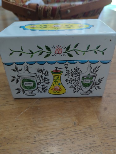 Vtg metal recipe box - box, spices