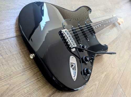 Mean black fender - black, strat