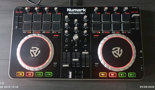 Numark mixtrack pro - mixtrack, ii