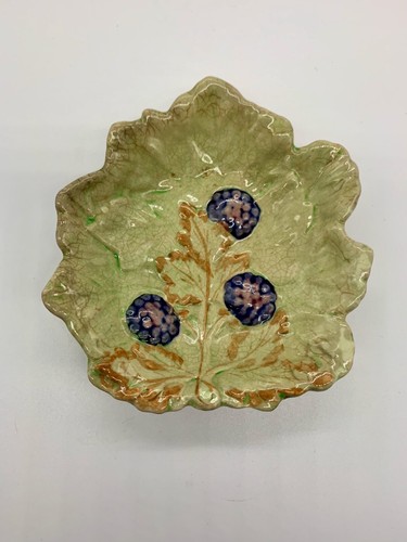 Brentleigh ware leaf shaped - ware,